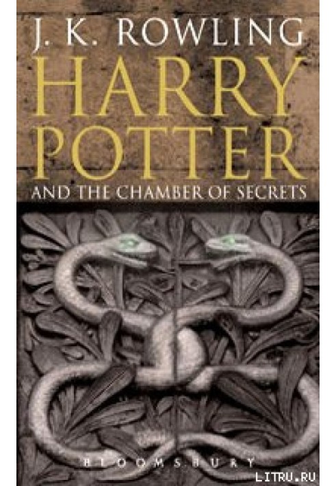 Book Harry Potter And The Chamber of secrets