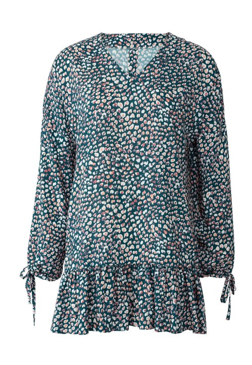 Pattern Tunic of a loose cut with a wide frill (Burda 2/2019, pattern number 6266 B)