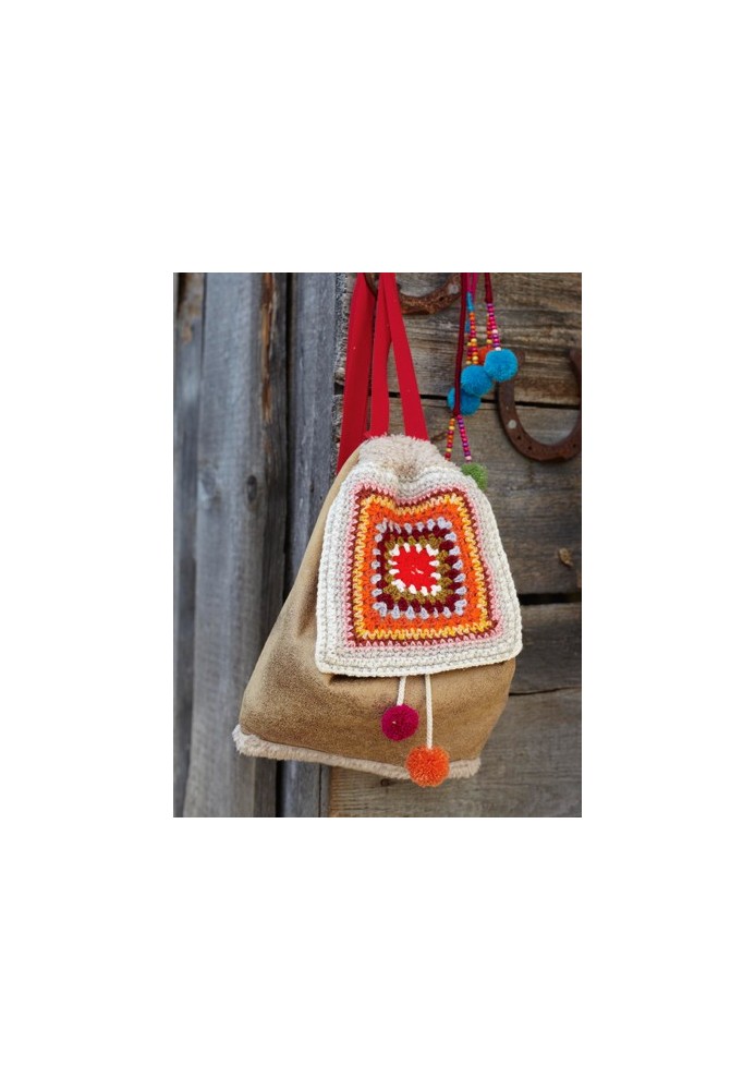 Pattern Backpack made of artificial leather under sheepskin (Burda 10/2012, pattern number 156)